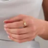 251gold 2 750x750.jpg.webp Kelebek figürlü zirkon taşlı altın kaplama çelik yüzük